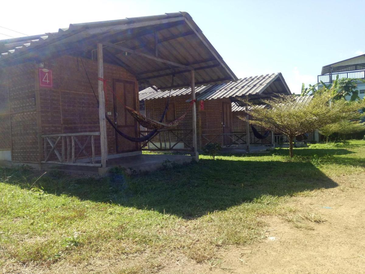 Pai Sleepy Hut Guest House Exterior foto